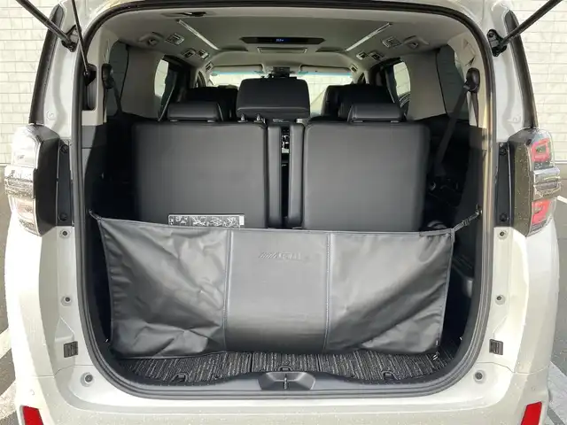 トヨタ ヴェルファイア Z Gエディション 福岡県 2018(平30)年 5.7万km ホワイトパールクリスタルシャイン 純正10型SDナビ(フルセグTV/CD/DVD/BT)/バックカメラ/コーナーセンサー/後席フリップダウンモニター/ドラレコ/ETC/シートヒーター/エアシート/ハンドルヒーター/USB/HDMI/クルコン/電動リア/純正フロアマット/純正LED/純正アルミホイール/プッシュスタート/スマートキー