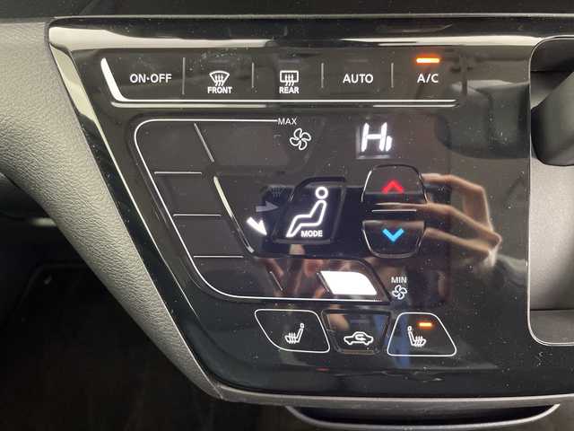 日産 デイズ HWS X プロパイロットED 道央・札幌 2019(令1)年 3.9万km プレミアムサンシャインオレンジ ・4WD/・純正ナビ（MM318D-L）/・CD&DVD&AUX&SD&フルセグTV/・全方位カメラ/・プロパイロット/・エマージェンシーブレーキ/・前席シートヒーター/・ETC/・純正ドラレコ前方（DJ4-D）/・ヒルアシストスタート/・LEDヘッドライト/・オートライト/・オートマチックハイビーム/・プッシュスタート/・スマートキー