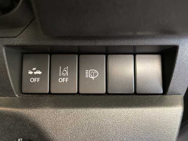 スズキ ジムニー シエラ JC 長野県 2019(平31)年 3.7万km ジャングルグリーン 4WD/5速MT/社外ディスプレイオーディオ(PVH-9300DVSZS)/クルーズコントロール/車線逸脱警報/衝突軽減ブレーキ/ダウンヒルアシストコントロール/前席シートヒーター/ステアリングスイッチ/ビルトインETC2.0/LEDヘッドライト/オートライト/フロントフォグランプ/電動格納ミラー/ウィンカーミラー/ドアミラーヒーター/純正15インチAW装着/純正ドアバイザー/プッシュスタート/スマートキー