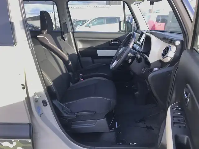 スズキ クロスビー HYBRID MZ 鳥取県 2018(平30)年 2.3万km キャラバンアイボリーパールメタリック/ホワイト 2トーンルーフ 2トーンルーフ/４・W・D・ターボ/社外ディスプレイオーディオ/CD/DVD/BT/スズキセーフティサポート/クルーズコントロール/コーナーセンサー/ETC/ドライブレコーダー/前席シートヒーター/LEDヘットライト/純正16インチアルミホイール/パドルシフト/プッシュエンジンスタート/アイドリングストップ/スマートキー