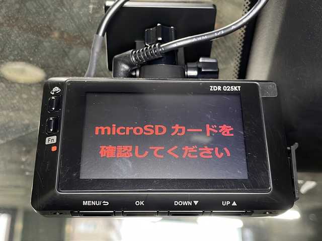 三菱 デリカＤ：５ P 広島県 2020(令2)年 5.1万km ウォームホワイトP/スターリングシルバーM 純正１０型ナビ　/両側パワースライドドア　/レーダークルーズコントロール　/全周囲　/フルセグＴＶ　/電動リアゲート　/パワーシート　/シートヒーター　/オートハイビーム　/ブラインドスポットモニター　/ＥＴＣ　/ドラレコ/純正１８インチアルミホイール(225/55/R18)/エアバック（運転席/助手席/サイド/カーテン）