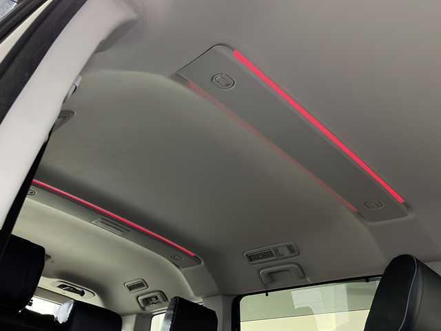 三菱 デリカＤ：５ P 広島県 2020(令2)年 5.1万km ウォームホワイトP/スターリングシルバーM 純正１０型ナビ　/両側パワースライドドア　/レーダークルーズコントロール　/全周囲　/フルセグＴＶ　/電動リアゲート　/パワーシート　/シートヒーター　/オートハイビーム　/ブラインドスポットモニター　/ＥＴＣ　/ドラレコ/純正１８インチアルミホイール(225/55/R18)/エアバック（運転席/助手席/サイド/カーテン）