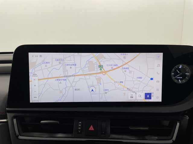 レクサス ＥＳ 300h Fスポーツ 群馬県 2022(令4)年 9.5万km ホワイトノーヴァガラスフレーク ムーンルーフ　純正ナビ　フルセグＴＶ　バックカメラ　ドラレコ　ビルトインＥＴＣ２．０　電動リアサンシェード　シートヒーター　シートベンチレーション　レザーシート　ＡＢＳ　ＬＴＡ　パドルシフト　禁煙車