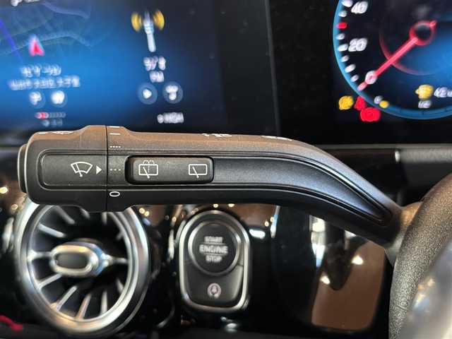 メルセデス・ベンツ ＧＬＡ２００ｄ 4マチック AMGライン 宮城県 2020(令2)年 1.3万km コスモスブラック レーダーセーフティＰＫＧ　/ナビゲーションＰＫＧ　/３６０°カメラ　/ハーフレザー(黒)　/シートヒーター　/パワーシート　/ＬＥＤヘッドライト　/キーレスゴー　/パワーバックドア　/純正１９インチＡＷ　/アンビエントライト