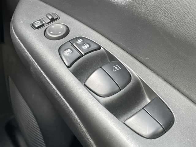 日産 セレナ e－パワー ハイウェイスター V 島根県 2020(令2)年 7万km ダイヤモンドブラック プロパイロット /純正10インチナビ/CD/DVD/Blu-ray/DTV/Bluetooth/アラウンドビューモニター/両側パワースライドドア/純正フリップダウンモニター/LEDオートライト/オートハイビーム/ドライブレコーダー /ビルトインETC/コーナーセンサー /BSM/後席エアコン/ステアリングスイッチ/スマートキー/スペアキー /プッシュスタート/純正フロアマット/ドアバイザー