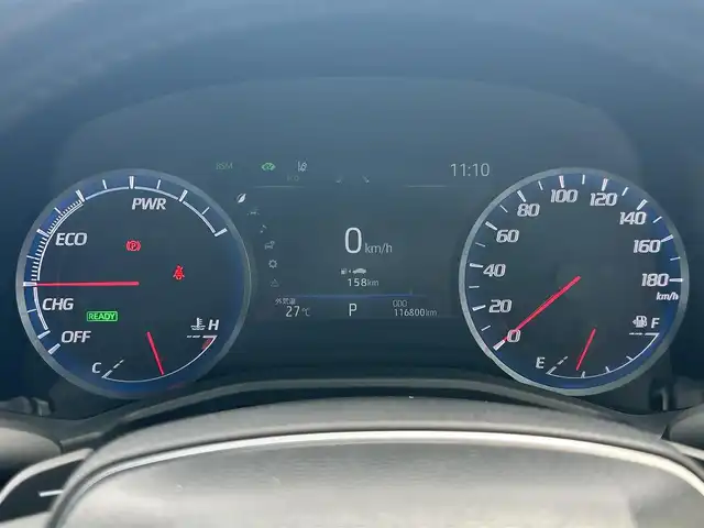 トヨタ クラウン ハイブリッド RS アドバンス 静岡県 2018(平30)年 11.7万km ホワイトパールクリスタルシャイン 純正ナビ/　フルセグTV/　Bluetooth/　CD/   DVD/　USB/　AUX/　AM/　FM/全方位カメラ/レーダークルーズコントロール/サンルーフ/デジタルインナーミラー/BSM（ブラインドスポットモニター）/HUD（ヘッドアップディスプレイ）/前席パワーシート/運転席シートメモリー/前席シートヒーター/前席エアシート/ステアリングヒーター/レザーシート/前後ドライブレコーダー/電動パーキングブレーキ/オートホールド/パーキングアシスト/ビルトインETC2.0/純正18インチアルミホイール/プッシュスタート/スマートキー/スペアキー/パワーステアリング/パワーウィンドウ/プリクラッシュ セーフティ/横滑り防止装置/前後コーナーセンサー/レーンキープアシスト/盗難防止装置/オートライト/オートマチックハイビーム/LEDヘッドライト/純正フロアマット/保証書/取扱説明書