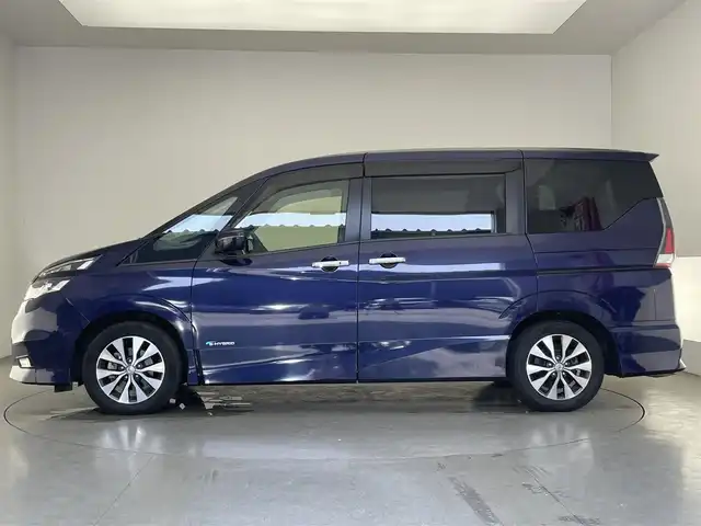 日産 セレナ ハイウェイスター 愛知県 2017(平29)年 6.2万km アズライトブルー アルパイン９型ナビ　フルセグＴＶ　ＵＳＢ　１０．１型後席モニター　バックカメラ　快適パック　ハンズフリー両側パワスラ　前後ドラレコ　ＥＴＣ　クルーズコントロール　ＬＥＤオートライト　フォグランプ　エマージェンシーブレーキ　衝突軽減　車線逸脱　禁煙