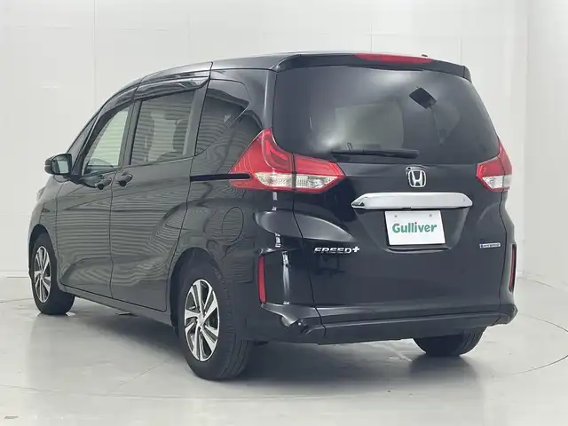 ホンダ フリード＋ ハイブリット G 茨城県 2023(令5)年 2万km クリスタルブラックパール 純正ナビ/バックカメラ/フルセグ/衝突被害軽減ブレーキ/車線逸脱抑制装置/レーダークルーズコントロール/両側電動スライドドア/ETC/ドラレコ/シートヒーター/純正15インチAW/LEDヘッドライト/スマートキー