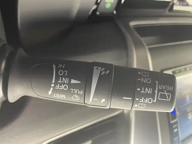 ホンダ フリード＋ ハイブリット G 茨城県 2023(令5)年 2万km クリスタルブラックパール 純正ナビ/バックカメラ/フルセグ/衝突被害軽減ブレーキ/車線逸脱抑制装置/レーダークルーズコントロール/両側電動スライドドア/ETC/ドラレコ/シートヒーター/純正15インチAW/LEDヘッドライト/スマートキー