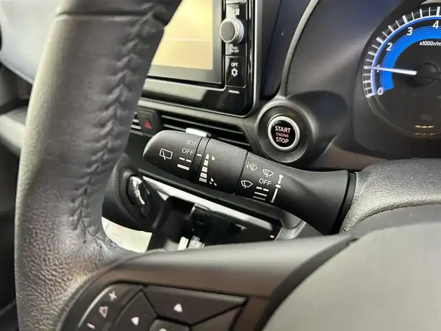 日産 デイズ ハイウェイスターX 福岡県 2021(令3)年 0.9万km スパークリングレッドM 純正９型ナビ（ＢＴ，フルセグＴＶ）　/全方位カメラ　/前後ドライブレコーダー　/コーナーセンサー　/エマージェンシーブレーキ　/レーンキープ　/先行車発進お知らせ　/純正１４インチアルミホイール　/ＬＥＤヘッドライト