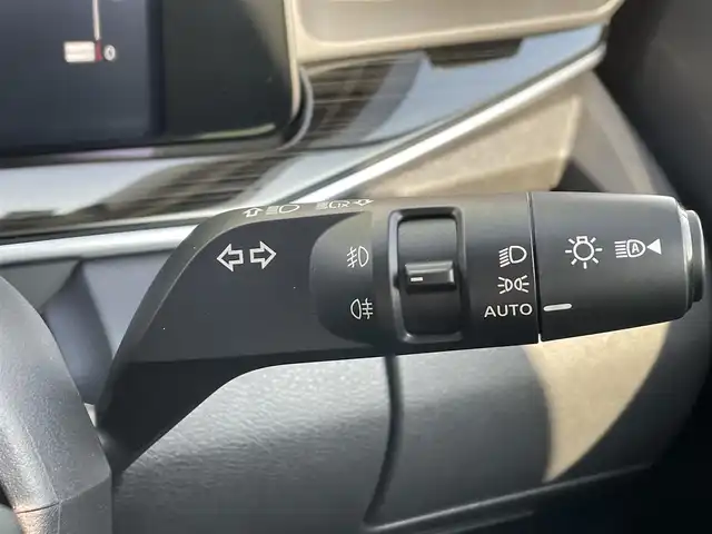 日産 ノート オーテック FOUR 道央・札幌 2021(令3)年 5万km ピュアホワイトパール ・４WD/・衝突軽減ブレーキ/・プロパイロット/・純正ディスプレイオーディオ/　BT＆USB＆HDMI＆TV/・全方位カメラ/・バックカメラ/・シートヒーター/・ステアリングヒーター/・ブラインドスポットモニター/・置くだけ充電/・ビルトインETC/・オートエアコン/・オートライト/・オートリトラミラー/・社外レーダー/・前方ドライブレコーダー/・プッシュスタート/・スマートキー/・デジタルインナーミラー/・純正フロアマット/・ドアバイザー/・ウィンカーミラー/・フォグライト/・スペアキー