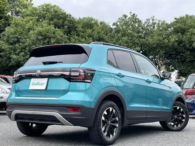 フォルクスワーゲン Ｔ－クロス TSI 1st 東京都 2020(令2)年 2万km ライトブルー 純正SDナビ（Discovery Media）/・Bluetoothオーディオ/USBオーディオ/オールインセーフティ/・アダプティブクルーズコントロール/・バックカメラ/・ブラインドスポットディテクション/・駐車支援システム/・コーナーセンサー（前後）/フルデジタルメーター/スマートフォンワイヤレスチャージング/取扱説明書/保証書/スペアキー1本