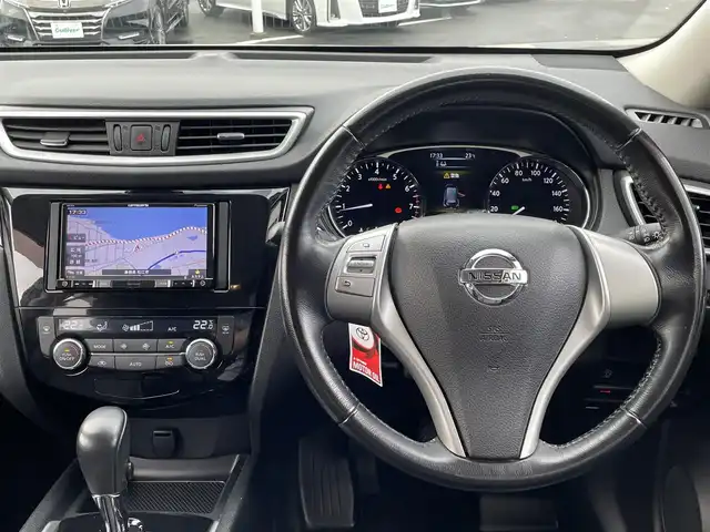 日産 エクストレイル 20X エマージェンシーブレーキ 島根県 2015(平27)年 9.9万km ダイヤモンドブラック エマージェンシーブレーキ/社外ナビ/CD/DVD/DTV/Bluetooth/バックカメラ/カプロンシート/シートヒーター /社外AW付きスタッドレス積込/コーナーセンサー /純正フロアマット/純正ドアバイザー/スマートキー/プッシュスタート /ドライブレコーダー/ビルトインETC/LEDオートライト/電動格納ミラー