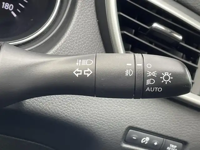 日産 エクストレイル 20X エマージェンシーブレーキ 島根県 2015(平27)年 9.9万km ダイヤモンドブラック エマージェンシーブレーキ/社外ナビ/CD/DVD/DTV/Bluetooth/バックカメラ/カプロンシート/シートヒーター /社外AW付きスタッドレス積込/コーナーセンサー /純正フロアマット/純正ドアバイザー/スマートキー/プッシュスタート /ドライブレコーダー/ビルトインETC/LEDオートライト/電動格納ミラー