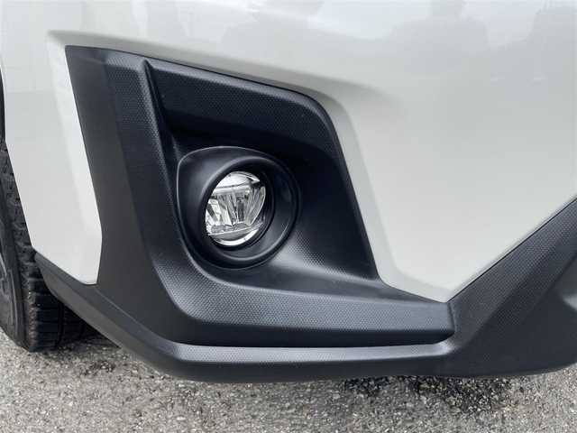スバル ＸＶ ハイブリッド 2．0e－S アイサイト 神奈川県 2020(令2)年 5万km クリスタルホワイトP ワンオーナー/AWD/純正メモリーナビ/　○フルセグTV/　○BT/AM/FM/SD/バック＆サイドカメラ/ツーリングアシスト/　○全車速追従機能付クルーズコントロール/　○車線中央維持＆先行車追従操舵機能/レーンキープアシスト/車線逸脱警報/ふらつき警報/先行車発進お知らせ/後退時ブレーキアシスト/誤発進誤後進抑制制御/前席パワーシート（運転席メモリ付）/革巻きステアリング/パドルシフト/スマートキー　2本/プッシュスタート/ETC/LEDヘッドライト/フォグランプ/バックセンサー/純正フロアマット/保証書/取扱説明書
