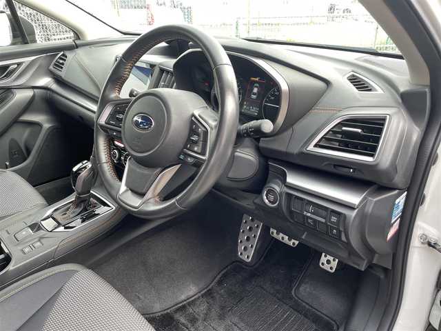 スバル ＸＶ ハイブリッド 2．0e－S アイサイト 神奈川県 2020(令2)年 5万km クリスタルホワイトP ワンオーナー/AWD/純正メモリーナビ/　○フルセグTV/　○BT/AM/FM/SD/バック＆サイドカメラ/ツーリングアシスト/　○全車速追従機能付クルーズコントロール/　○車線中央維持＆先行車追従操舵機能/レーンキープアシスト/車線逸脱警報/ふらつき警報/先行車発進お知らせ/後退時ブレーキアシスト/誤発進誤後進抑制制御/前席パワーシート（運転席メモリ付）/革巻きステアリング/パドルシフト/スマートキー　2本/プッシュスタート/ETC/LEDヘッドライト/フォグランプ/バックセンサー/純正フロアマット/保証書/取扱説明書