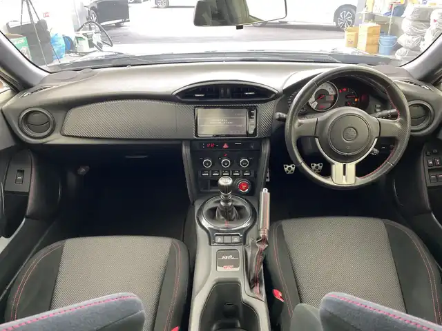 トヨタ ８６ 14R 愛知県 2016(平28)年 3.6万km アズライトブルー TRDエアロ/TRD18インチアルミホイール/純正ナビ/・Bluetooth/・CD/DVD/・フルセグテレビ/・SD音楽録音/バックカメラ/クルーズコントロール/プッシュスタートボタン/ETC/LEDヘッドライト