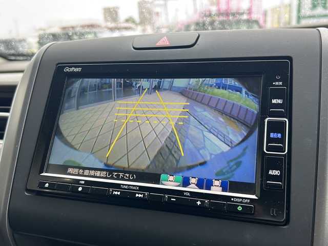 ホンダ フリード G ホンダセンシング 静岡県 2020(令2)年 4.5万km クリスタルブラックパール 純正ナビ/・CD/DVD/・FM/AM/・フルセグTV/・iPod/・SD/Music Rack/・USB/・Bluetooth/・AUX/主要装備/・バックカメラ/・両側パワースライドドア/・ドライブレコーダー/・ホンダセンシング/・横滑り防止装置/・衝突被害軽減ブレーキ/・レーンキープアシスト/・ＥＴＣ/・ハロゲンライト/・オートライト/・レーダークルーズコントロール/・純正フロアマット/・純正ホイールキャップ