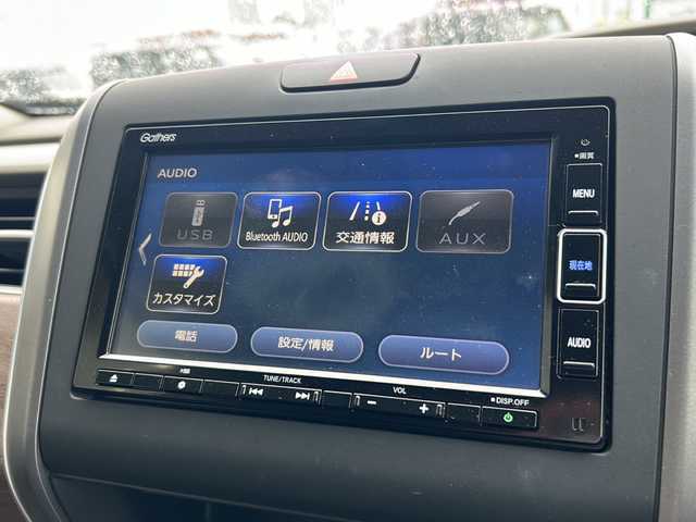 ホンダ フリード G ホンダセンシング 静岡県 2020(令2)年 4.5万km クリスタルブラックパール 純正ナビ/・CD/DVD/・FM/AM/・フルセグTV/・iPod/・SD/Music Rack/・USB/・Bluetooth/・AUX/主要装備/・バックカメラ/・両側パワースライドドア/・ドライブレコーダー/・ホンダセンシング/・横滑り防止装置/・衝突被害軽減ブレーキ/・レーンキープアシスト/・ＥＴＣ/・ハロゲンライト/・オートライト/・レーダークルーズコントロール/・純正フロアマット/・純正ホイールキャップ