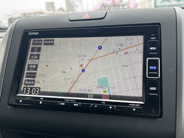 ホンダ フリード G ホンダセンシング 静岡県 2020(令2)年 4.5万km クリスタルブラックパール 純正ナビ/・CD/DVD/・FM/AM/・フルセグTV/・iPod/・SD/Music Rack/・USB/・Bluetooth/・AUX/主要装備/・バックカメラ/・両側パワースライドドア/・ドライブレコーダー/・ホンダセンシング/・横滑り防止装置/・衝突被害軽減ブレーキ/・レーンキープアシスト/・ＥＴＣ/・ハロゲンライト/・オートライト/・レーダークルーズコントロール/・純正フロアマット/・純正ホイールキャップ