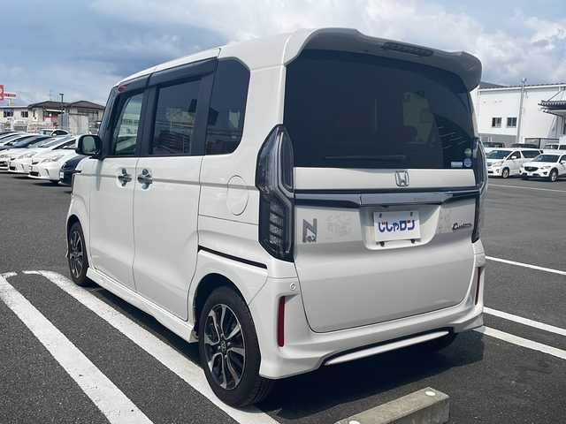 ホンダ Ｎ ＢＯＸ G L ホンダセンシング 熊本県 2018(平30)年 10.3万km プラチナホワイトパール (株)IDOMが運営する【じしゃロン熊本店】の自社ローン専用車両になりますこちらは現金またはオートローンご利用時の価格です。自社ローンご希望の方は別途その旨お申付け下さい/純正ナビ（フルセグＴＶ　ＢＴ）　/ビルトインＥＴＣ　/片側パワースライドドア　/クルーズコントロール　/レーンキープアシスト　/Ｗ＋サイドエアバッグ　/カーテンエアバッグ　/衝突被害軽減ブレーキ