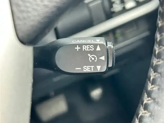 トヨタ ヴォクシー ZS 煌Ⅱ 宮城県 2020(令2)年 6.8万km ホワイトパールクリスタルシャイン モデリスタエアロ（F/S/R）/モデリスタマフラーカッター/セーフティセンス/・プリクラッシュセーフティ/・レーンディパーチャーアラート/・オートマチックハイビーム/先行車発進告知機能/インテリジェントクリアランスソナー/アルパイン12.8インチフリップダウンモニター/アルパイン11インチナビ（EX11NX）/・CD/DVD/・Bluetooth/・フルセグTV/バックカメラ/ビルトインETC/両側パワースライドドア/革調シートカバー/社外シフトノブ/革巻きステアリング/クルーズコントロール/LEDヘッドランプ/フォグランプ/オートライト/スマートキー＆プッシュスタート/電動格納ミラー/純正16インチAW/フロアマット/ドアバイザー/Wエアバッグ