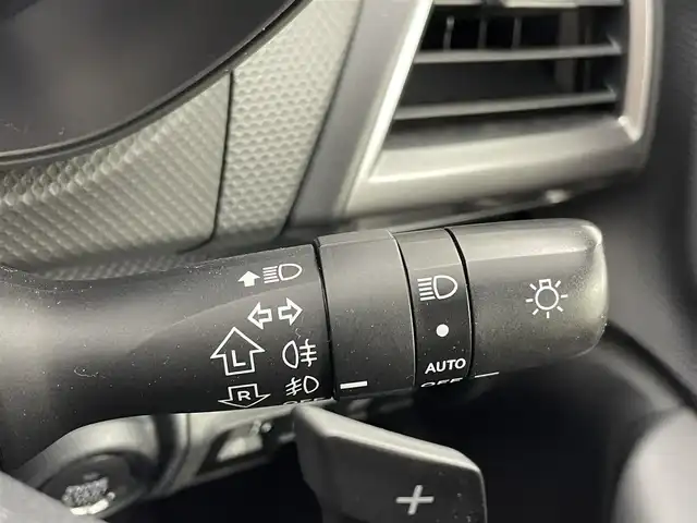 スバル フォレスター ハイブリッド アドバンス 茨城県 2018(平30)年 5.7万km クリスタルブラックシリカ 純正8型ナビ/F.B.Sカメラ/フルセグ/デジタルインナーミラー/衝突被害軽減ブレーキ/車線逸脱抑制装置/レーダークルーズコントロール/クリアランスソナー/BSI/ETC/ドラレコ/黒革シート/シートヒーター/パワーバックドア/純正18インチAW/LEDヘッドライト/スマートキー