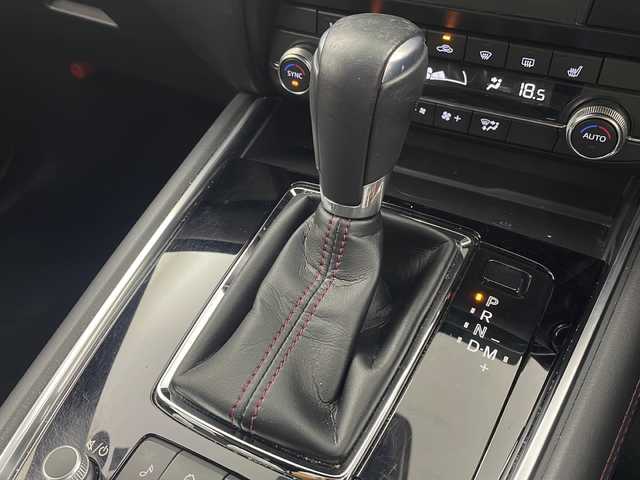 マツダ ＣＸ－８ XD ブラックトーンエディション 栃木県 2022(令4)年 5.4万km ジェットブラックマイカ サンルーフ/BOSEサウンドシステム/純正10.25型ナビ/ フルセグ/AM/FM/CD/DVD/USB/Bluetooth/全方位カメラ/衝突軽減ブレーキ/横滑り防止機能/レーンキープアシスト/コーナーセンサー/レーダークルーズコントロール/ブラインドスポットモニター/ヘッドアップディスプレイ/オートハイビーム/フォグランプ/アイドリングストップ/置くだけ充電/2列目シートヒーター/ステアリングヒーター/電動パーキング/オートホールド/前後ドライブレコーダー/プッシュスタート/スマートスペアキー/社外17インチAW付225/65冬タイヤ車載