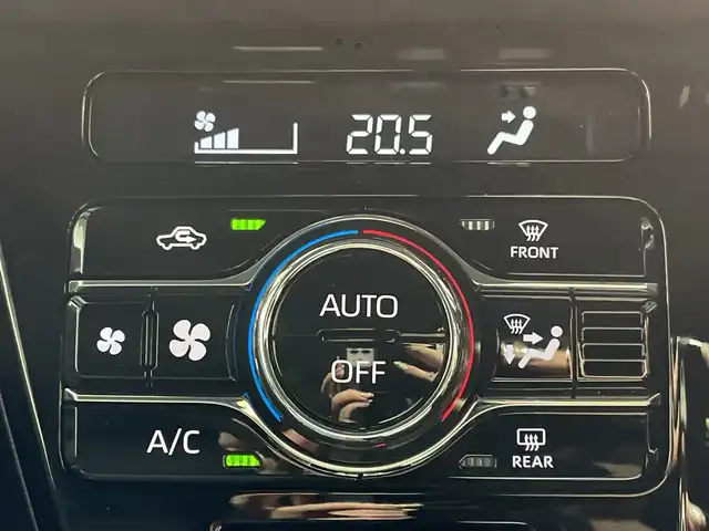 ダイハツ タント カスタム RS 福岡県 2025(令7)年 0.4万km ブラックマイカメタリック/シャイニングホワイトパール 禁煙車/社外メモリナビ/・AM/FM/BT/フルセグTV/・バックモニター/スマートアシスト/両側パワースライドドア/ハーフレザーシート/・シートヒーター（D/N）/電子パーキング/・ブレーキホールド/革巻きステアリング/・ステアリングリモコン/・パドルシフト/LEDヘッドライト/・オートライト/・フォグランプ/ETC/後席シェード/純正ラバーマット/純正15インチアルミホイール