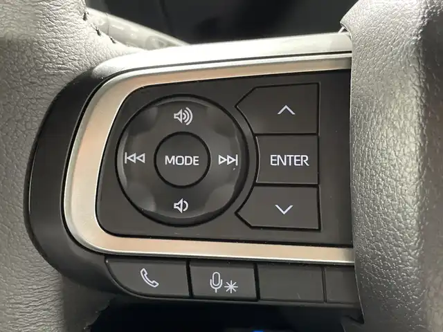 ダイハツ タント カスタム RS 福岡県 2025(令7)年 0.4万km ブラックマイカメタリック/シャイニングホワイトパール 禁煙車/社外メモリナビ/・AM/FM/BT/フルセグTV/・バックモニター/スマートアシスト/両側パワースライドドア/ハーフレザーシート/・シートヒーター（D/N）/電子パーキング/・ブレーキホールド/革巻きステアリング/・ステアリングリモコン/・パドルシフト/LEDヘッドライト/・オートライト/・フォグランプ/ETC/後席シェード/純正ラバーマット/純正15インチアルミホイール
