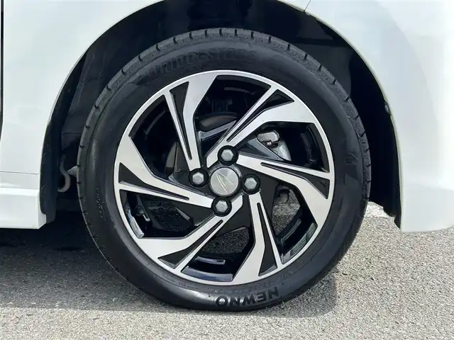 ダイハツ ムーヴ カスタム RS ハイパー SAⅢ 和歌山県 2018(平30)年 6.8万km パールホワイトⅢ 純正7インチナビ（NMZK-W６８D)/フルセグTV/BT/CD/DVD/衝突軽減ブレーキ/オートライト/後方コーナーセンサー/前後ドラレコ/シートヒーター/ハーフレザーシート/LEDヘッドライト/フォグランプ/純正アルミ/純正フロアマット
