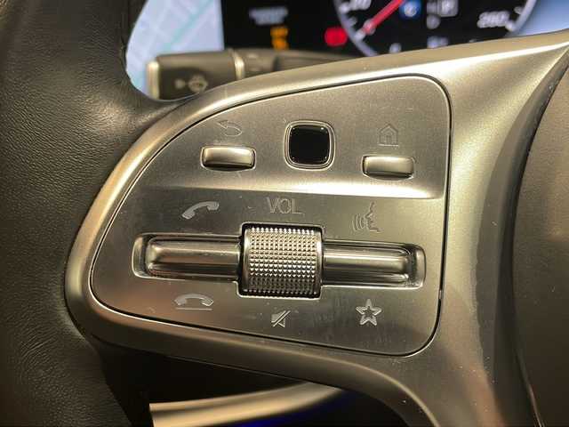 メルセデス・ベンツ Ｓ４５０ AMGラインプラス 新潟県 2019(令1)年 4.1万km ダイヤモンドホワイト AMGラインプラス/・AMGスタイリングパッケージ/・20インチAMG10スポークアルミホイール/ベーシックパッケージ/・パノラミックスライディングルーフ/・クロージングサポーター/・前席シートベンチレーター/・前後席シートヒーター/ナビゲーションシステム/・TV/BT/全周囲カメラ/アクティブブレーキアシスト/アテンションアシスト/ブラインドスポットアシスト/アンビエントライト/インテリジェントライトシステム/メモリ付パワーシート/レーンキープアシスト/アダプティブクルーズコントロール/LEDヘッドライト/ETC2.0/ドライブレコーダー