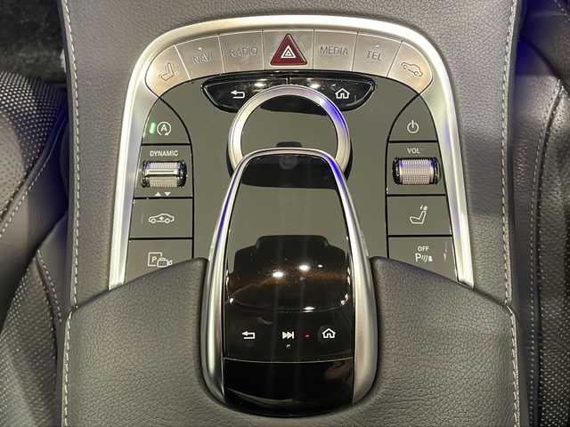 メルセデス・ベンツ Ｓ４５０ AMGラインプラス 新潟県 2019(令1)年 4.1万km ダイヤモンドホワイト AMGラインプラス/・AMGスタイリングパッケージ/・20インチAMG10スポークアルミホイール/ベーシックパッケージ/・パノラミックスライディングルーフ/・クロージングサポーター/・前席シートベンチレーター/・前後席シートヒーター/ナビゲーションシステム/・TV/BT/全周囲カメラ/アクティブブレーキアシスト/アテンションアシスト/ブラインドスポットアシスト/アンビエントライト/インテリジェントライトシステム/メモリ付パワーシート/レーンキープアシスト/アダプティブクルーズコントロール/LEDヘッドライト/ETC2.0/ドライブレコーダー