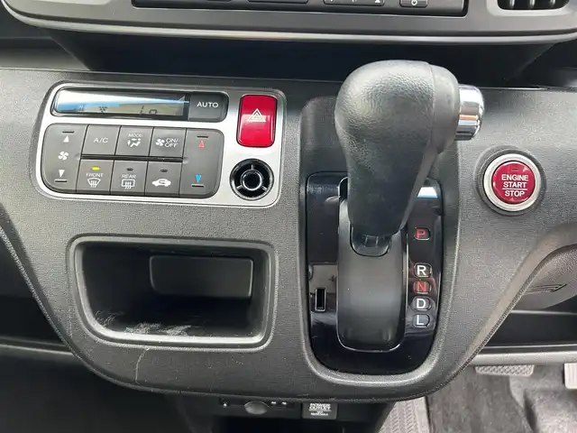 ホンダ Ｎ ＯＮＥ G ローダウン 愛知県 2015(平27)年 8.5万km パープルⅡ スマートキー/プッシュスタート/純正ナビ/TV/BT/バックカメラ/ビルトインETC/純正14インチAW/オートライト/HIDヘッドライト/ステアリングスイッチ/純正フロアマット/取説、保証書/スペアキー