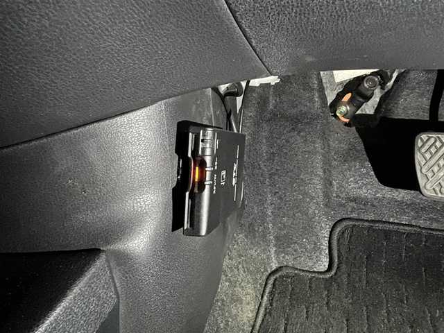 日産 ノート X 愛知県 2019(平31)年 2.5万km ブリリアントシルバー /禁煙/ワンオーナー//ディーラー整備記録簿R1.2.3.4.5.7//純正ナビ/フルセグ/BT//ETC//アイドリングストップ//車線逸脱防止機能//エンジンブレーキ//コーナーセンサー//プッシュスタート/スマートキー//電動格納ウィンカーミラー//ヘッドライトレベライザー//シートリフター//純正フロアマット//純正ドアバイザー//保証書