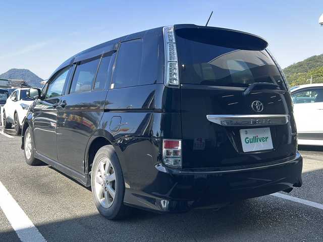 トヨタ アイシス プラタナ 京都府 2011(平23)年 18.5万km ブラック フルセグテレビ/バックカメラ/ETC/片側パワースライドドア/プッシュスタート