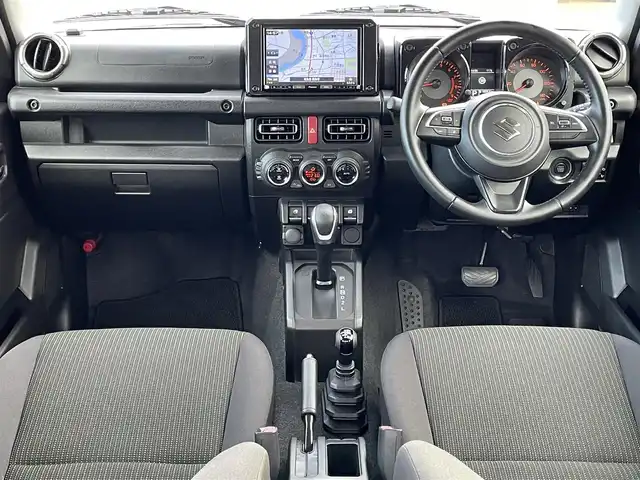 スズキ ジムニー XC 福島県 2020(令2)年 2.3万km ジャングルグリーン パートタイム4WD/純正メモリーナビ/CD/DVD/SD/BT/USB/フルセグTV/社外16インチAW(純正AW＋冬タイヤ積込)/デュアルセンサーブレーキサポート/クルーズコントロール/ダウンヒルアシストコントロール/ステアリングリモコン/バックカメラ/シートヒーター/純正ドライブレコーダー/ビルトインETC/オートライト/LEDヘッドライト/フォグライト/プッシュスタート/フロアマット