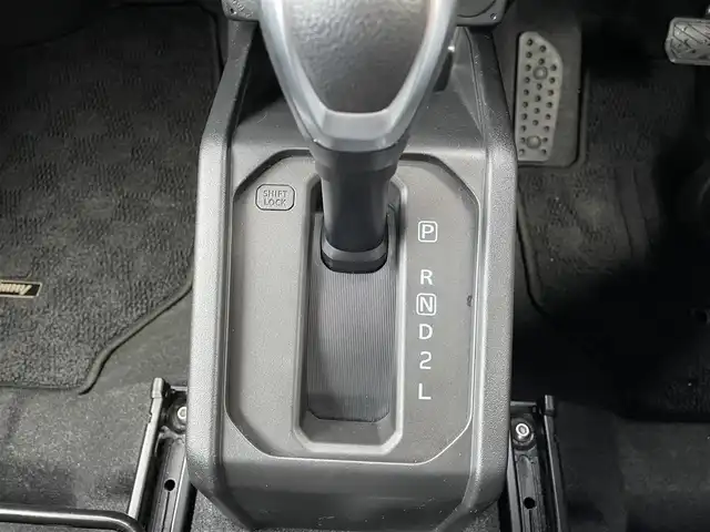 スズキ ジムニー XC 福島県 2020(令2)年 2.3万km ジャングルグリーン パートタイム4WD/純正メモリーナビ/CD/DVD/SD/BT/USB/フルセグTV/社外16インチAW(純正AW＋冬タイヤ積込)/デュアルセンサーブレーキサポート/クルーズコントロール/ダウンヒルアシストコントロール/ステアリングリモコン/バックカメラ/シートヒーター/純正ドライブレコーダー/ビルトインETC/オートライト/LEDヘッドライト/フォグライト/プッシュスタート/フロアマット