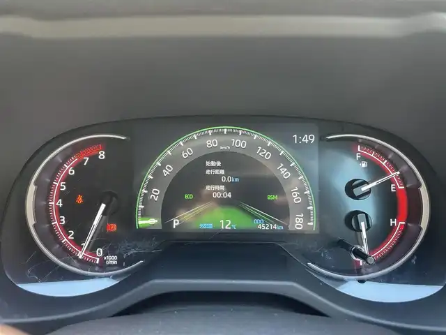 トヨタ ＲＡＶ４ G 滋賀県 2020(令2)年 4.6万km ホワイトパールクリスタルシャイン 純正9インチディスプレイオーディオ/（Bluetooth/Apple CarPlay/Android Auto）/全方位カメラ/クリアランスソナー/追従クルーズコントロール/ブラインドスポットモニター/LEDヘッドライト/オートマチックハイビーム/前後ドライブレコーダー/衝突軽減ブレーキ/レーンディパーチャーアラート/D席パワーシート/D・N席シートヒーター/ビルトインETC/電動リアゲート/電動パーキングブレーキ/オートブレーキホールド/TRDマットフラップ/ステアリングヒーター/プッシュスタート/スマートキー/ステアリングリモコン