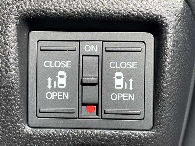 ホンダ Ｎ ＢＯＸ カスタム G L ターボ ホンダセンシング 長野県 2017(平29)年 9.5万km ブリリアントスポーティブルーメタリック2トーン ４ＷＤ/ターボ/ホンダセンシング/純正メモリナビＴＶ/ＥＴＣ/前後ドライブレコーダー/両側パワースライドドア/シートヒーター/純正15インチアルミ/保証書・取説/スぺアキ―