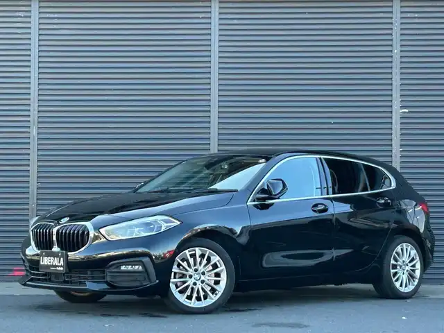 ＢＭＷ １１８ｄ プレイ エディションジョイ+ 茨城県 2021(令3)年 3.2万km 黒 コンフォートパッケージ /ドライビングアシスト /ACC /LDW /LCW /ナビ /Bカメラ /BT　/USB /リモート充電 /パワーシートメモリ付き /パークディスタンス /電動リアゲート /フットトランク /前後ドラレコ /純正17インチAW /ETC2.0 /禁煙車