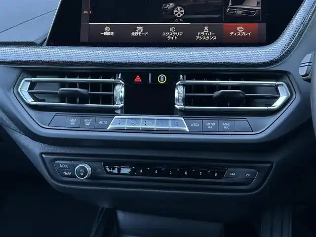 ＢＭＷ １１８ｄ プレイ エディションジョイ+ 茨城県 2021(令3)年 3.2万km 黒 コンフォートパッケージ /ドライビングアシスト /ACC /LDW /LCW /ナビ /Bカメラ /BT　/USB /リモート充電 /パワーシートメモリ付き /パークディスタンス /電動リアゲート /フットトランク /前後ドラレコ /純正17インチAW /ETC2.0 /禁煙車