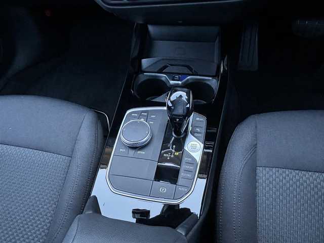 ＢＭＷ １１８ｄ プレイ エディションジョイ+ 茨城県 2021(令3)年 3.2万km 黒 コンフォートパッケージ /ドライビングアシスト /ACC /LDW /LCW /ナビ /Bカメラ /BT　/USB /リモート充電 /パワーシートメモリ付き /パークディスタンス /電動リアゲート /フットトランク /前後ドラレコ /純正17インチAW /ETC2.0 /禁煙車