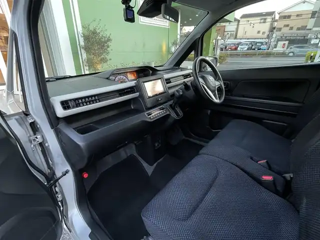 マツダ フレア ハイブリッド XG 埼玉県 2017(平29)年 5.4万km シルキーシルバーメタリック 前方ドライブレコーダー/社外ナビ（テレビなし）/シートヒーター/バックカメラ/ETC/プッシュスタート/プリクラッシュ/HUD（ヘッドアップディスプレイ）/横滑り防止装置/車線逸脱警報装置/取扱説明書/保証書付整備手帳