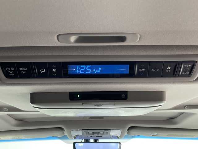 トヨタ ヴェルファイア Z Gエディション 神奈川県 2015(平27)年 4.7万km ブラック ツインムーンルーフ/純正フリップダウンモニター/純正HDDナビ【ナビ型式 /NHZA-W61G】/・BT/フルセグTV/CD/DVD/SD/ハーフレザーシート/パワーシート(D/N)/メモリシート(D)/シートヒーター(D/N)/レーダークルーズコントロール/クリアランスソナー/PCS/スマートキー/プッシュスタートボタン/ウッドコンビステアリング/ステアリングスイッチ/Autoライト/パワーバックドア/社外デジタルインナーミラー/オットマン/純正ビルトインETC/LEDヘッドライト/フォグランプ/電動サイドブレーキ/オートブレーキホールド/ECOMODE