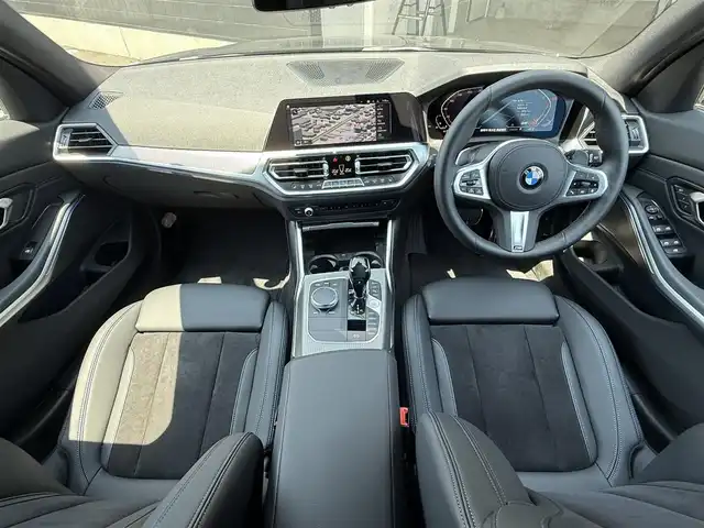 ＢＭＷ ３２０ｉ ツーリング Mスポーツ 静岡県 2020(令2)年 0.4万km 黒 ファストトラックパッケージ/・19インチ M ライト・アロイ・ホイール・ダブルスポーク・スタイリング/・M スポーツ・ブレーキ/・アダプティブ M サスペンション/ライブコックピット/純正ナビ　/（Bluetooth/CarPlay)/３６０°　カメラ/ＡＣＣ　　/レーンディパチャーＷ　/パーキングＡ　/パワーシート／ヒーター　/パワーバックＤ　/アンビエントライト　/ワイヤレスチャージ/ETC/LEDヘッドライト