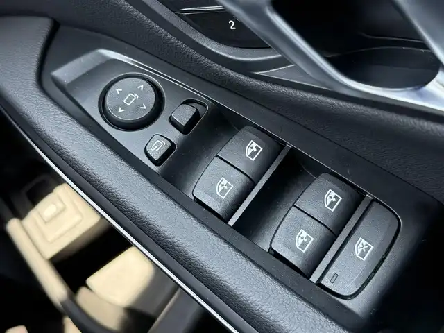 ＢＭＷ ３２０ｉ ツーリング Mスポーツ 静岡県 2020(令2)年 0.4万km 黒 ファストトラックパッケージ/・19インチ M ライト・アロイ・ホイール・ダブルスポーク・スタイリング/・M スポーツ・ブレーキ/・アダプティブ M サスペンション/ライブコックピット/純正ナビ　/（Bluetooth/CarPlay)/３６０°　カメラ/ＡＣＣ　　/レーンディパチャーＷ　/パーキングＡ　/パワーシート／ヒーター　/パワーバックＤ　/アンビエントライト　/ワイヤレスチャージ/ETC/LEDヘッドライト