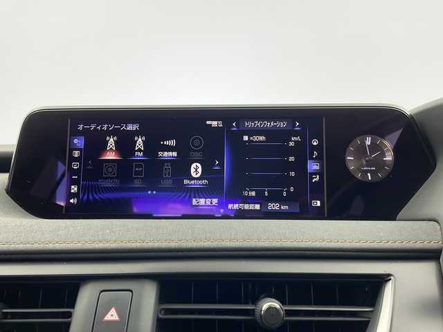 レクサス ＵＸ 250h バージョンC 栃木県 2020(令2)年 5.8万km ソニックチタニウム 純正ナビ/Bluetooth/AM/FM/フルセグTV/追従型クルーズコントロール/アラウンドビューモニター/ハンドルヒーター/レザーシート/シートヒーター/ドライブレコーダー/プッシュスタート/LEDヘッドライト/オートエアコン/パワーシート/横滑り防止装置/電動格納ミラー/ETC2.0/ブラインドスポットモニター