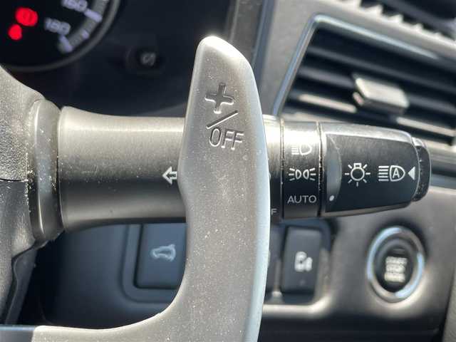 三菱 デリカＤ：５ P 滋賀県 2021(令3)年 3.8万km ウォームホワイトP/スターリングシルバーM 純正10インチナビ/(Bluetooth/フルセグ/CD/DVD/AM/FM)/衝突軽減ブレーキ/レーダークルーズコントロール/パノラミックビューモニター/レーンキープアシスト/ブラインドスポットモニター/両側電動スライドドア/オートステップ/電動リアゲート/電動パーキング/ブレーキホールド/D席パワーシート/前席シートヒーター/革ステアリングリモコン/ステアリングヒーター/LEDオートライト/オートハイビーム/フォグ/オートワイパー/パドルシフト/ETC/電動格納ミラー
