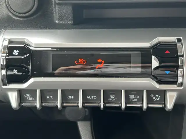 スズキ クロスビー HYBRID MZ 兵庫県 2018(平30)年 5.5万km ミネラルグレーM クルーズコントロール/clarionオーディオ/CDラジオデッキ/純正フロアマット/スマートキー/パドルシフト/デュアルセンサーブレーキシステム/アイドリングストップ/横滑り防止/革巻きステアリング/フォグランプ/ウィンカーミラー/車線逸脱警報装置/コーナーセンサー